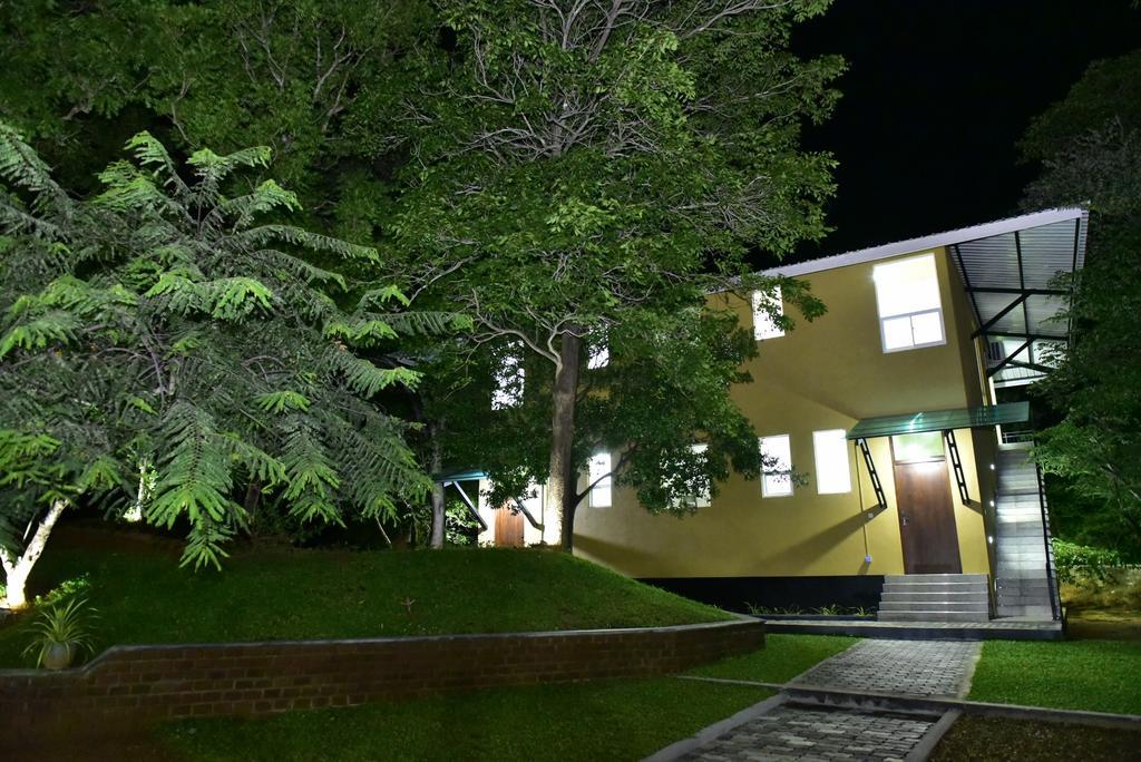 Wildescape Polonnaruwa Villa Ngoại thất bức ảnh